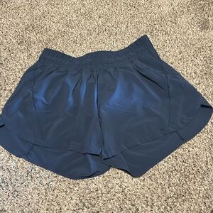 Lululemon track that shorts